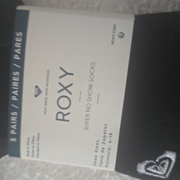 Roxy Black Super No Show Socks - Picture 2 of 6